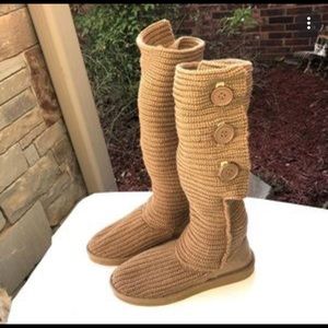 Womens Crochet Snow Boots Size 8 1/2 Pre Owned
